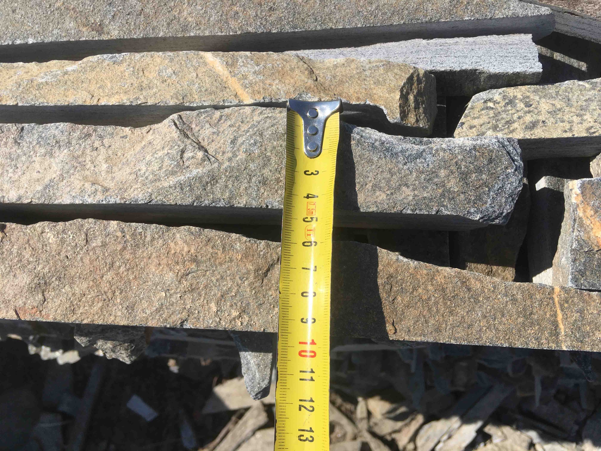 Горбушка златолит мультиколор для облицовки купить в Азнакаево