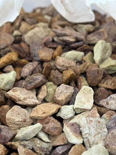 Златолит персиковый декоративная каменная крошка купить в Азнакаево