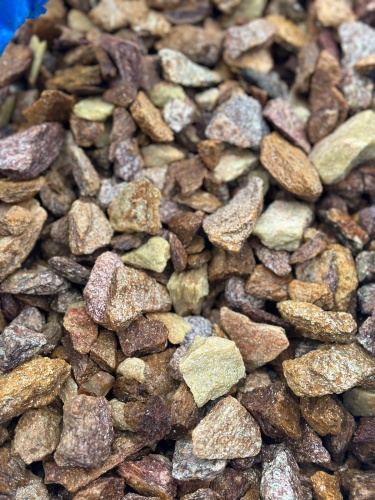 Златолит персиковый декоративная каменная крошка купить в Азнакаево