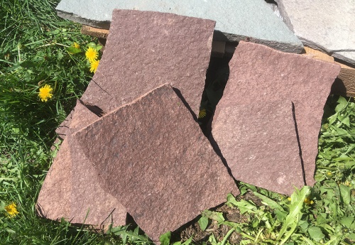 Плитняк лемезит бордовый для цоколя 1,5-2 см купить в Азнакаево