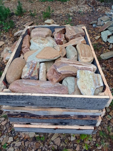 Златолит жёлтый, жёлто-зелёный глыбки и валуны для ланшафтного дизайна купить в Азнакаево