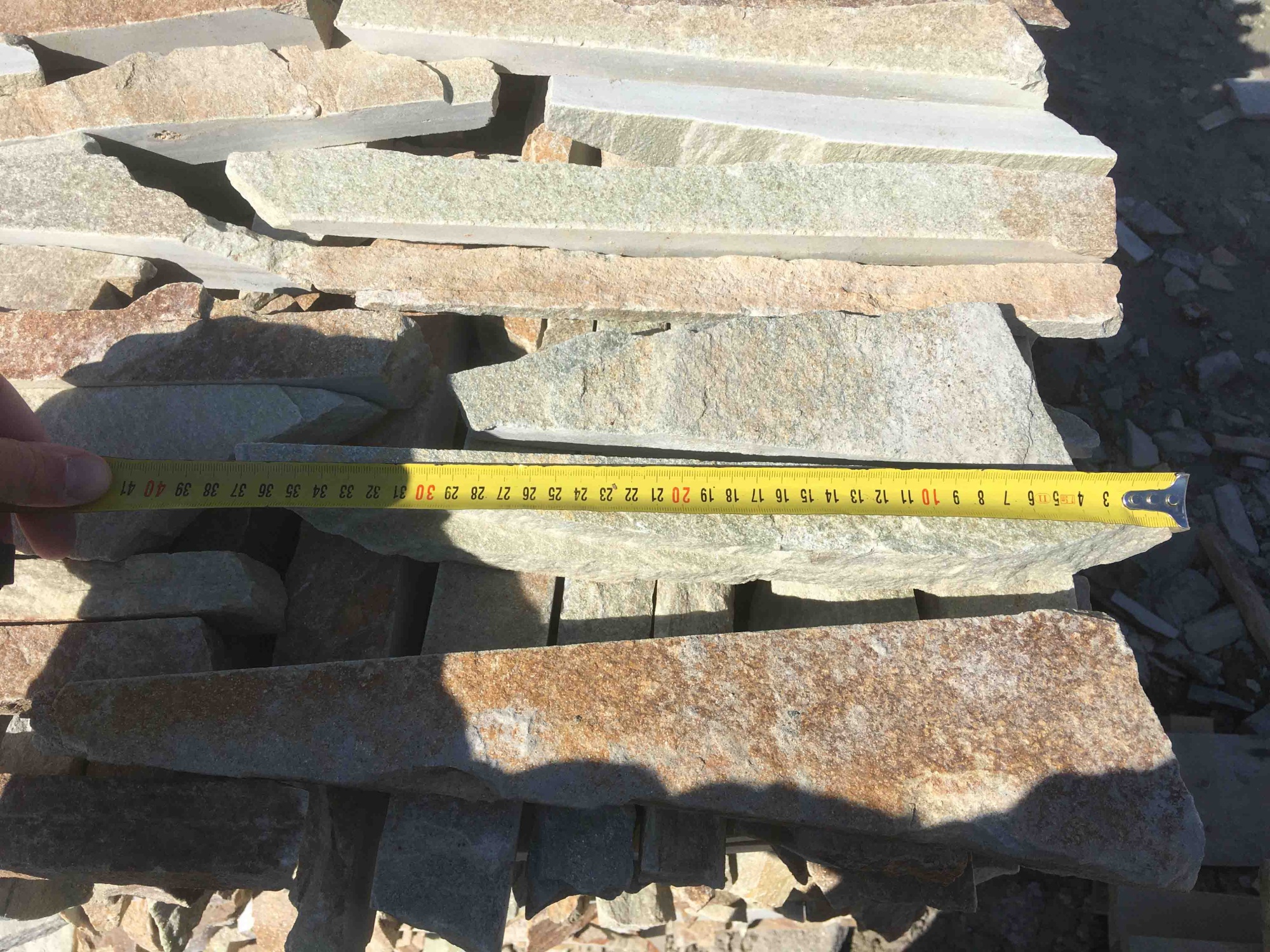 Горбушка златолит золотистый для облицовки купить в Азнакаево