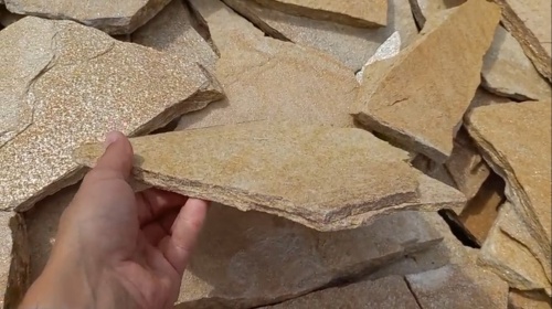 Плитняк златолит жёлтый для цоколя купить в Азнакаево
