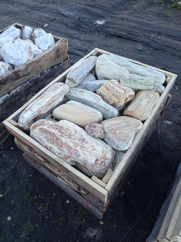 Златолит жёлтый, жёлто-зелёный глыбки и валуны для ланшафтного дизайна купить в Азнакаево